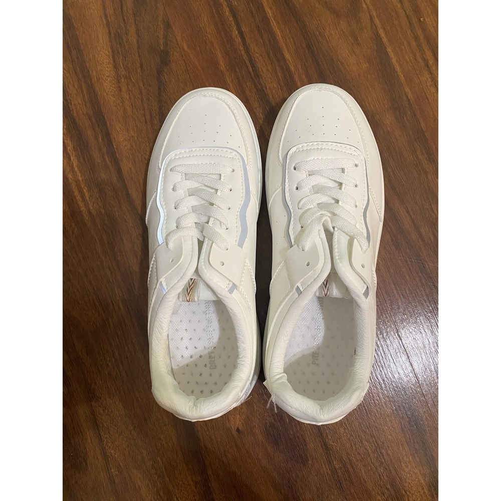 PrettyLittleThing NWT White Contrast Sole Chunky Platform Trainers US Size 10 - Picture 4 of 6